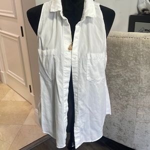 Bella Dahl button down sleeveless